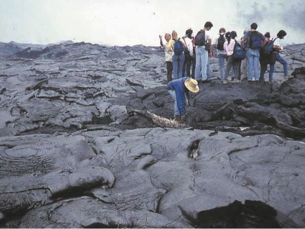 地底的騷動—岩漿與火山漫談
