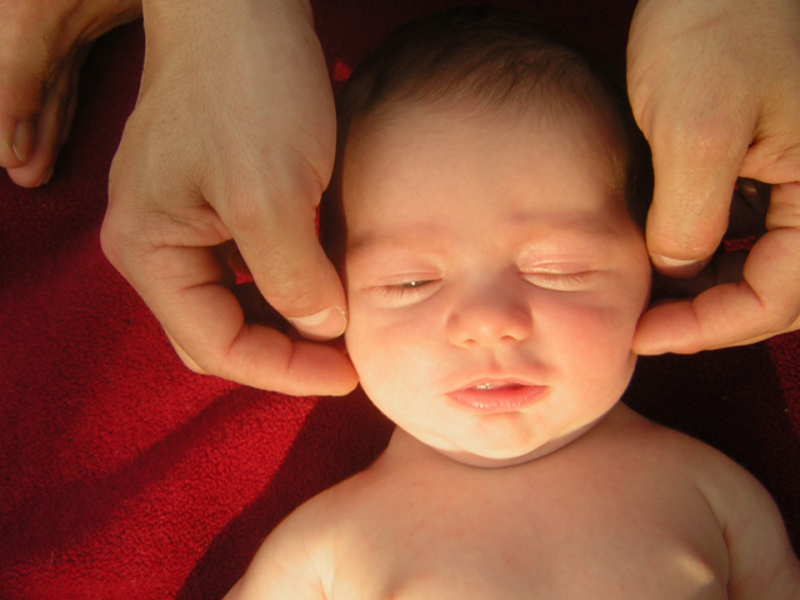 不只是大人的專利－按摩，為寶寶的身體帶來什麼改變？