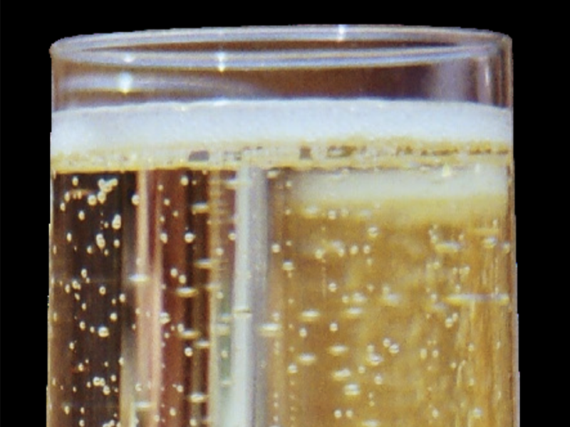 為什麼香檳裡的氣泡能穩定上升？
