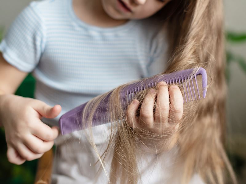 從頭髮看出慢性病孩童心理壓力徵兆 