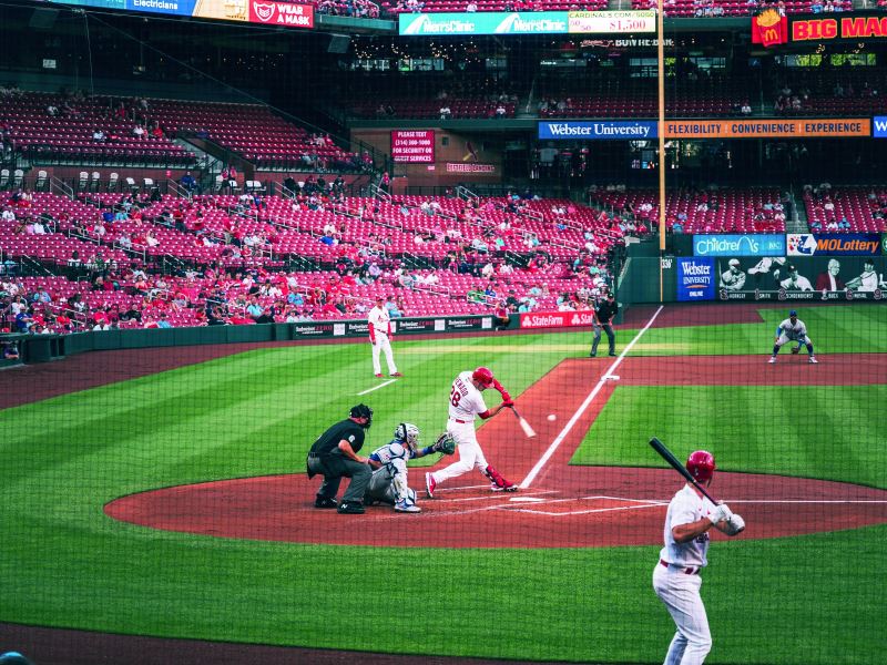 球往哪裡鑽？棒球飛行的物理學 