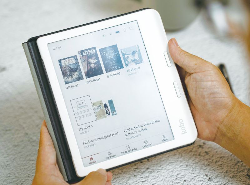 融合護眼與節能的「未來紙張」電子紙的彩色顯示奧祕 