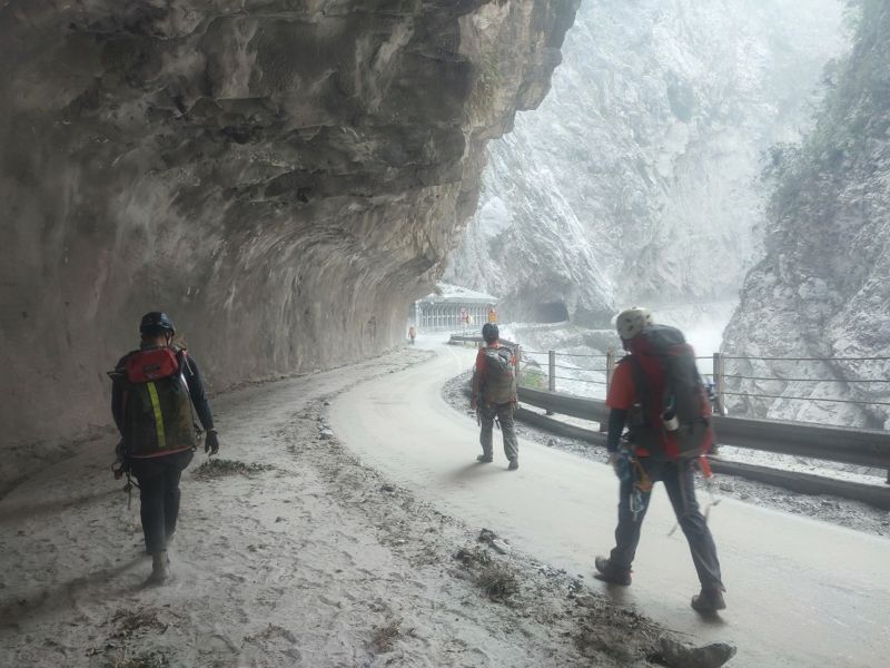 震後太魯閣 在變動的地景中救援在破碎之中學習與自然共存